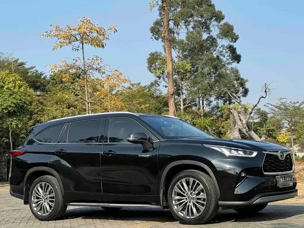 Toyota Highlander 2022 из CN, фото 3