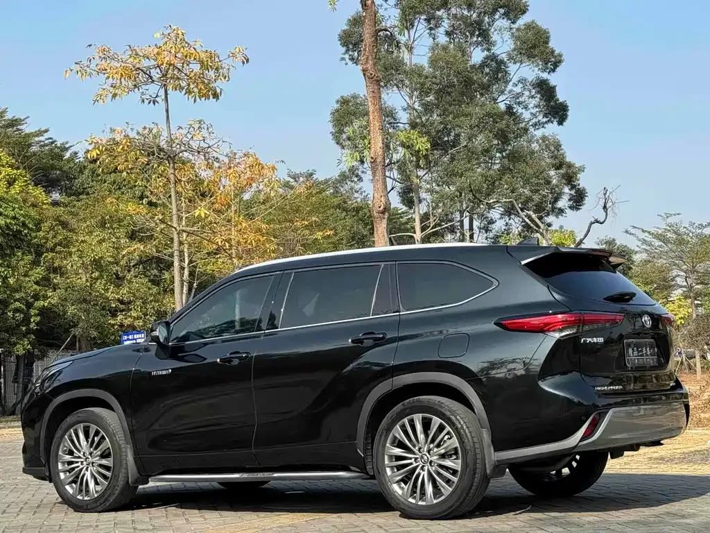 Toyota Highlander 2022 из CN, фото 9