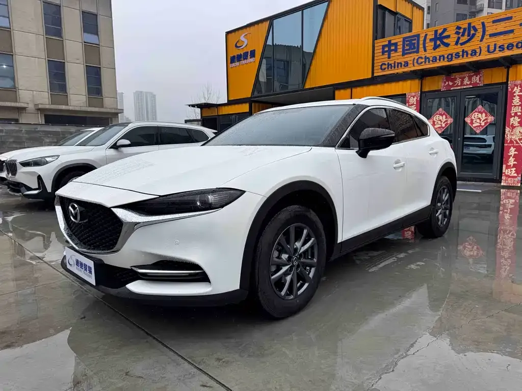Mazda CX-4 2023 из CN, фото 1