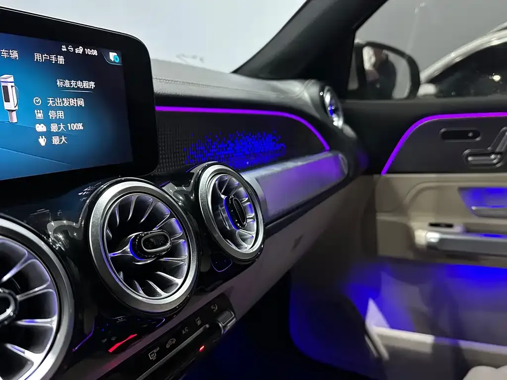Mercedes-Benz EQB 2022 из CN, фото 2