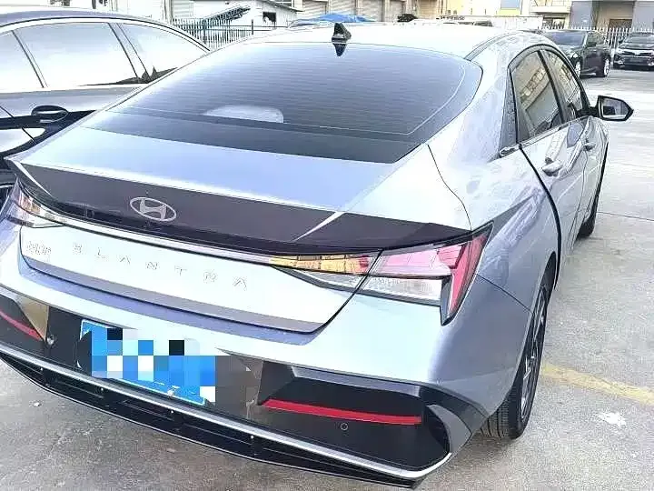 Hyundai Elantra 2024 из CN, фото 2