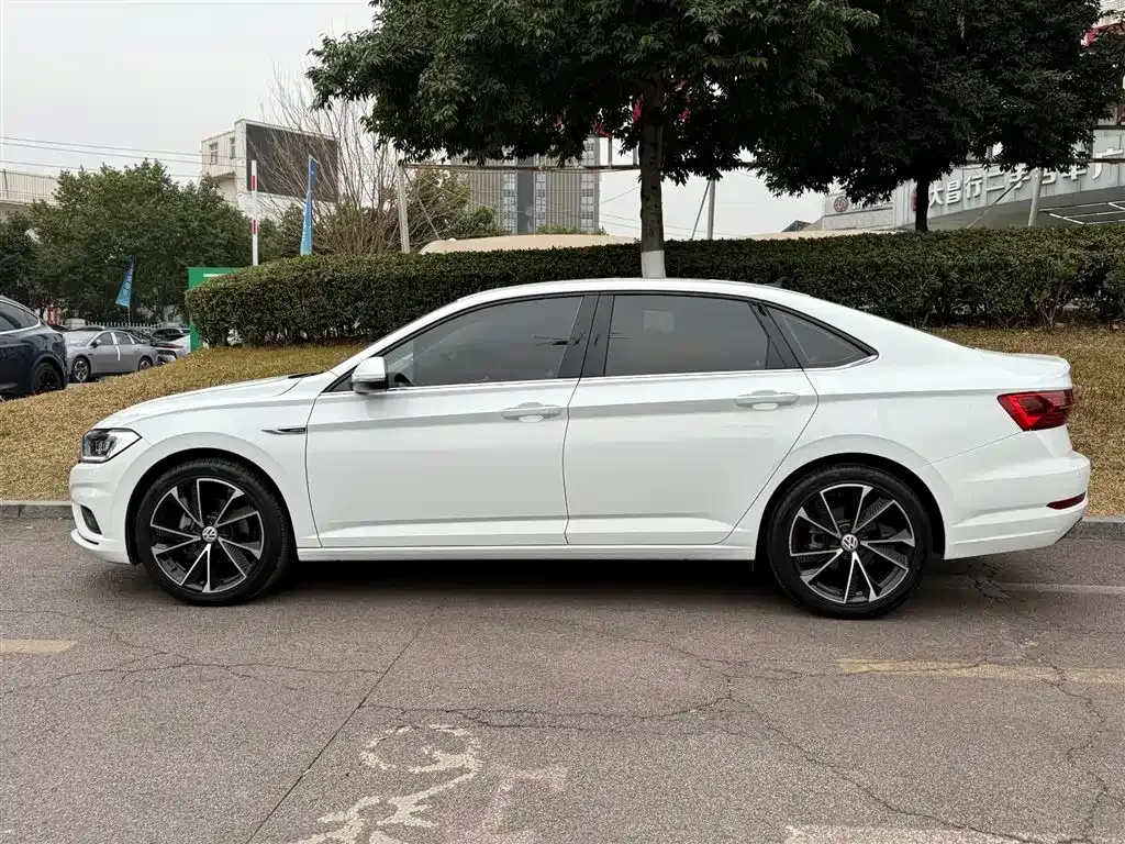 Volkswagen Sagitar 2021 из CN, фото 10