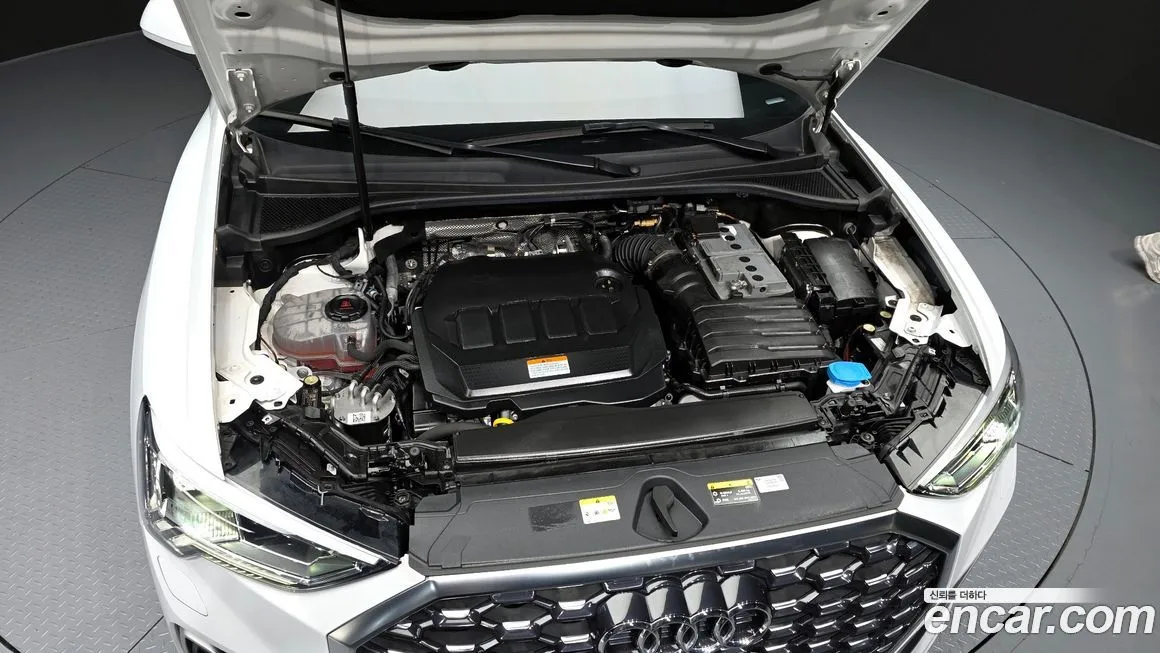 Audi Q3 2023 из KR, фото 5