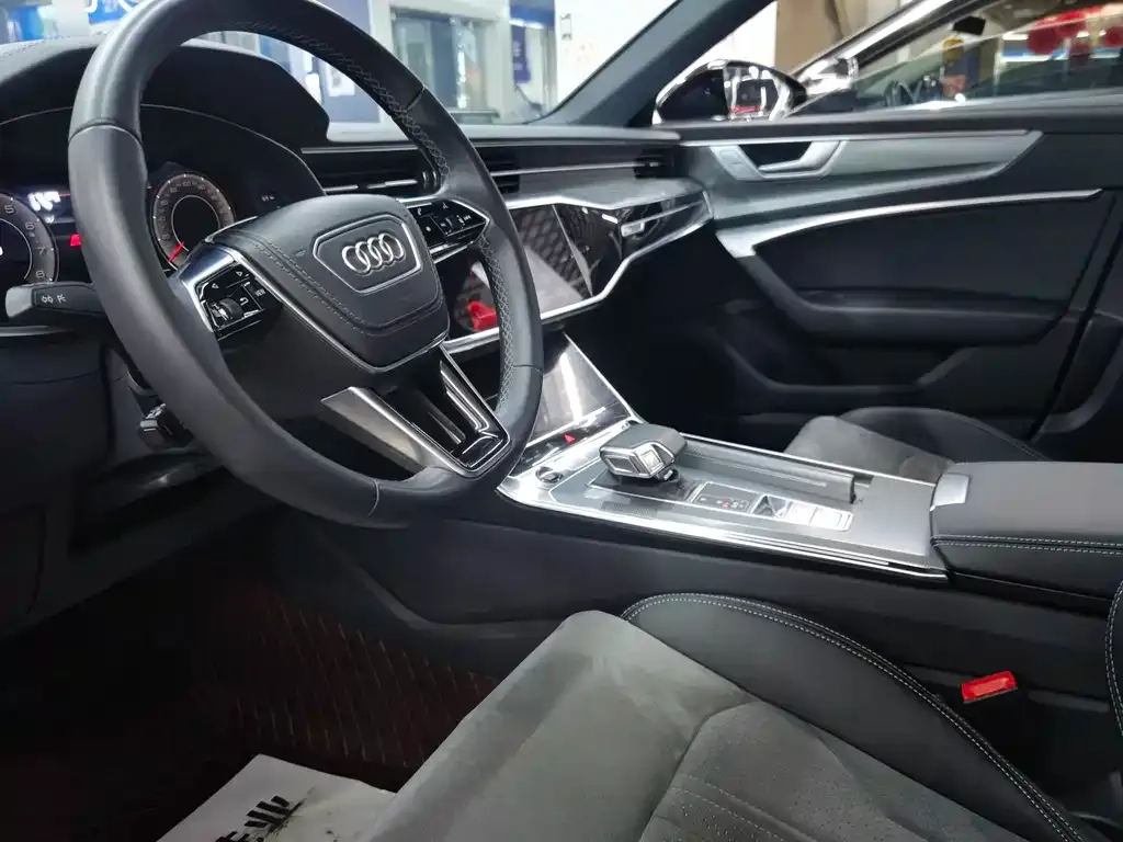 Audi A6L 2024 из CN, фото 9