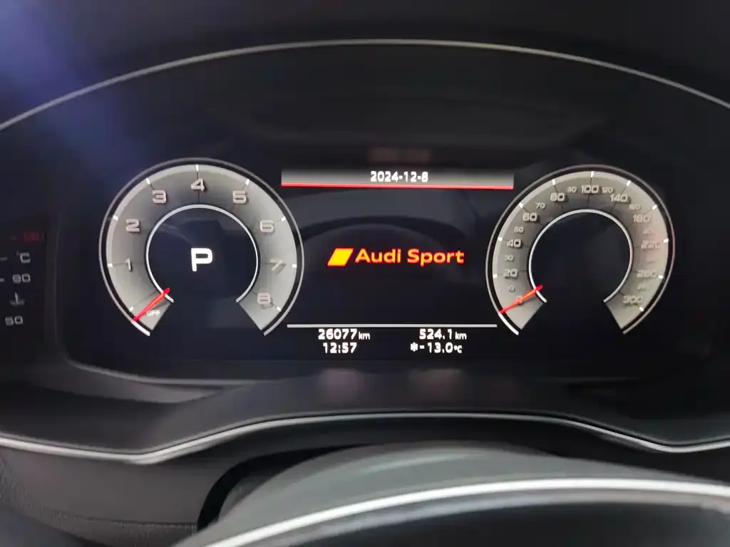 Audi A6L 2024 из CN, фото 2