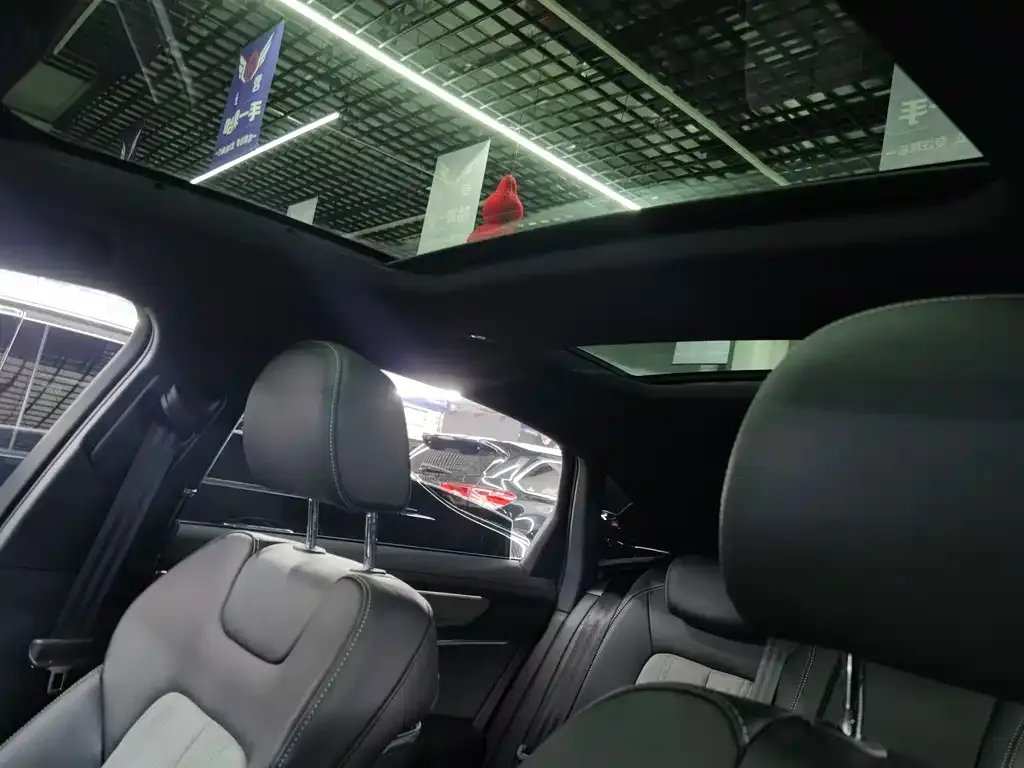 Audi A6L 2024 из CN, фото 5