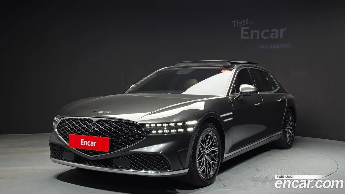 Genesis G90 — фото 1