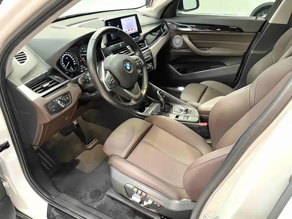 BMW X1 2022 из CN, фото 4