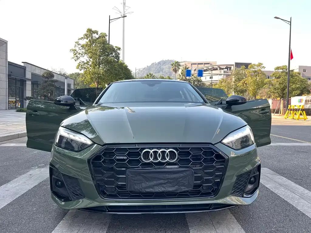 Audi A5 (Import) 2021 из CN, фото 2