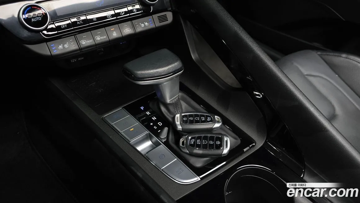Hyundai AVANTE — фото 8