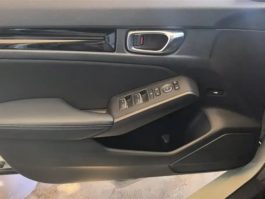 Honda Civic 2023 из CN, фото 4
