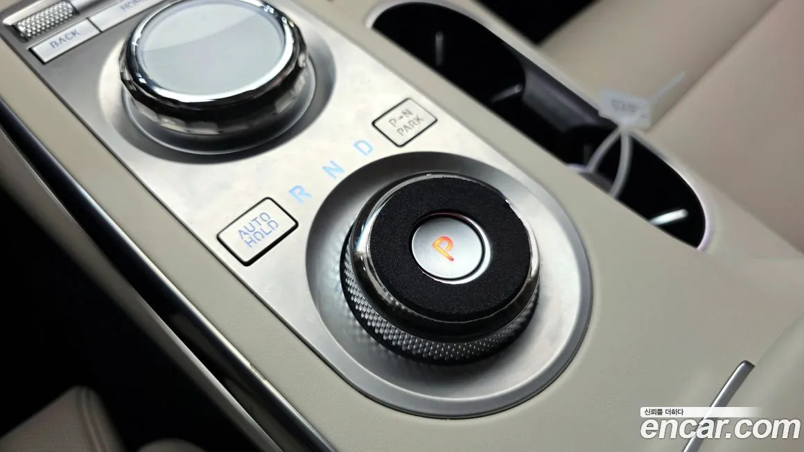 Genesis GV70 — фото 6