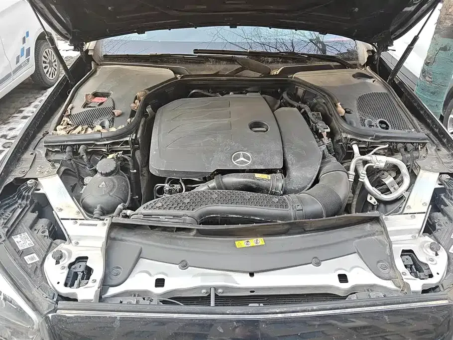 Mercedes-Benz E-Class 2022 из CN, фото 2