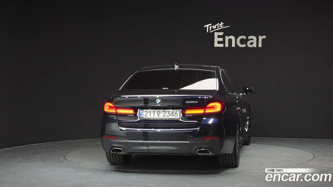 BMW 5-Series 2023 из KR, фото 5