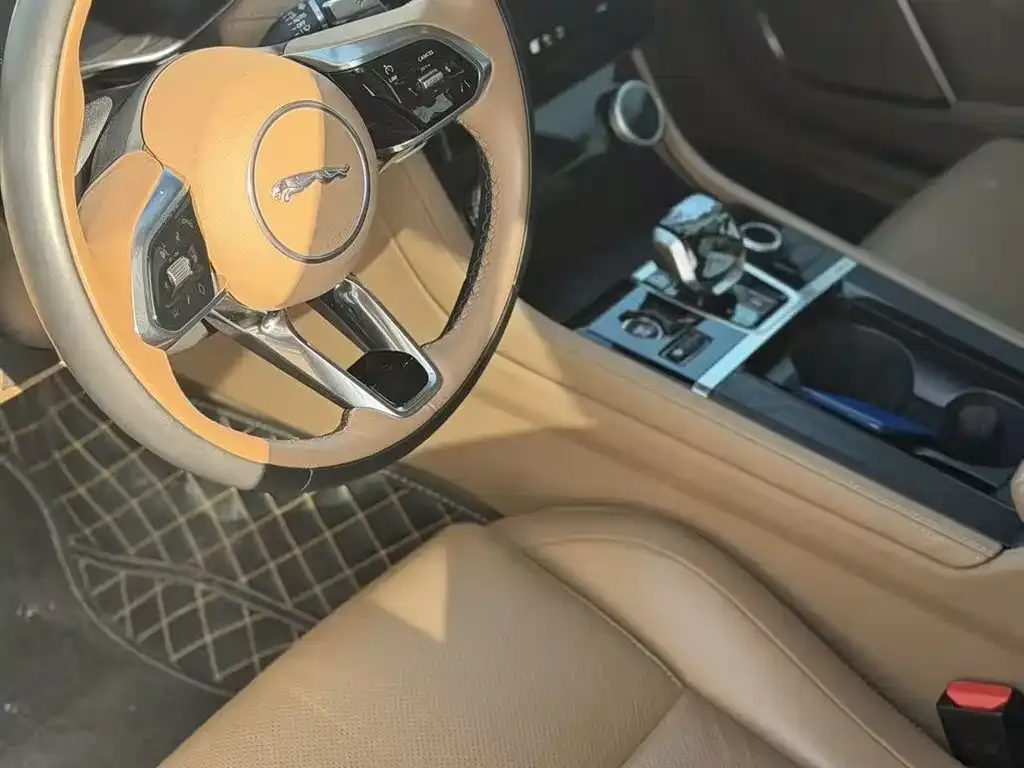 Jaguar XFL 2024 из CN, фото 3