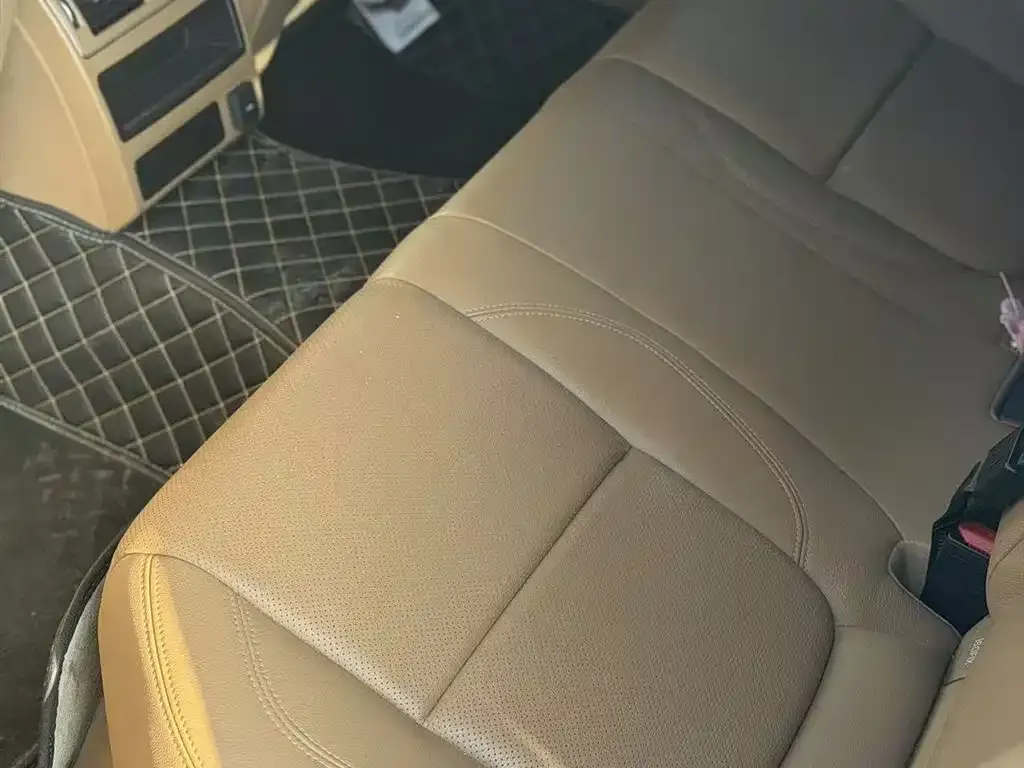 Jaguar XFL 2024 из CN, фото 2