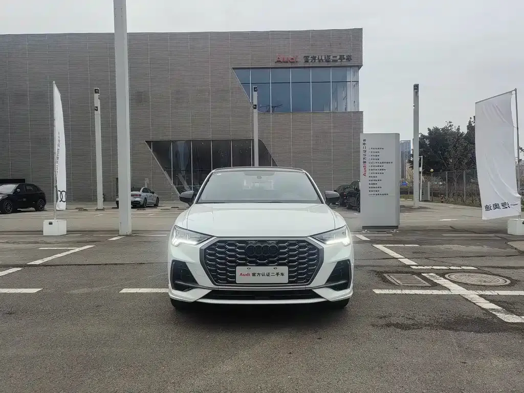 Audi Q3 Sportback 2024 из CN, фото 8