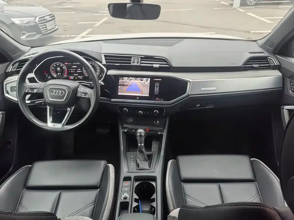 Audi Q3 Sportback 2024 из CN, фото 5