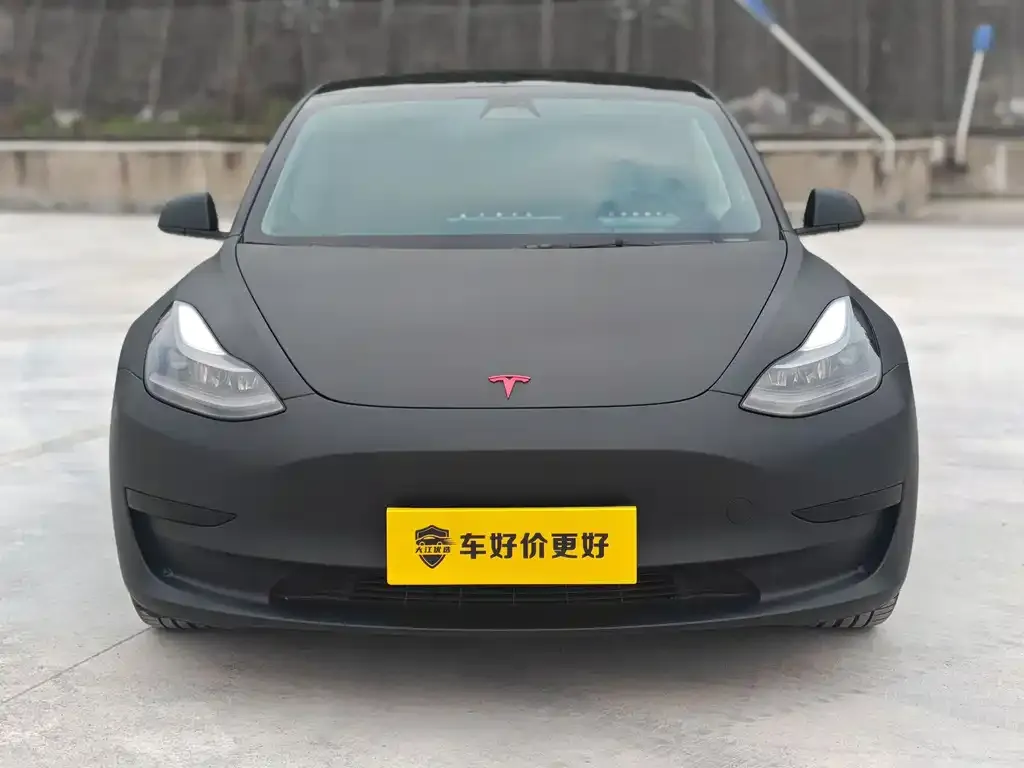 Tesla Model 3 — фото 8