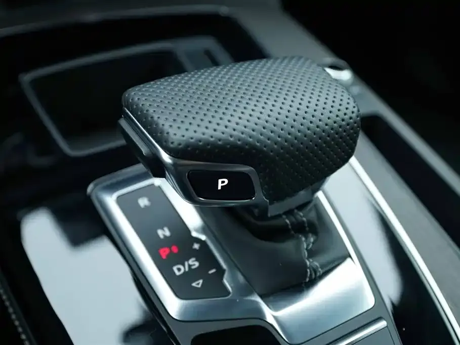 Audi Q5L 2024 из CN, фото 3