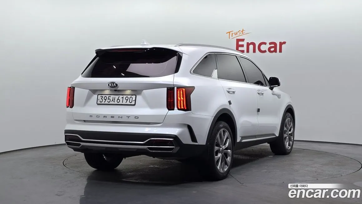 Kia Sorento — фото 2