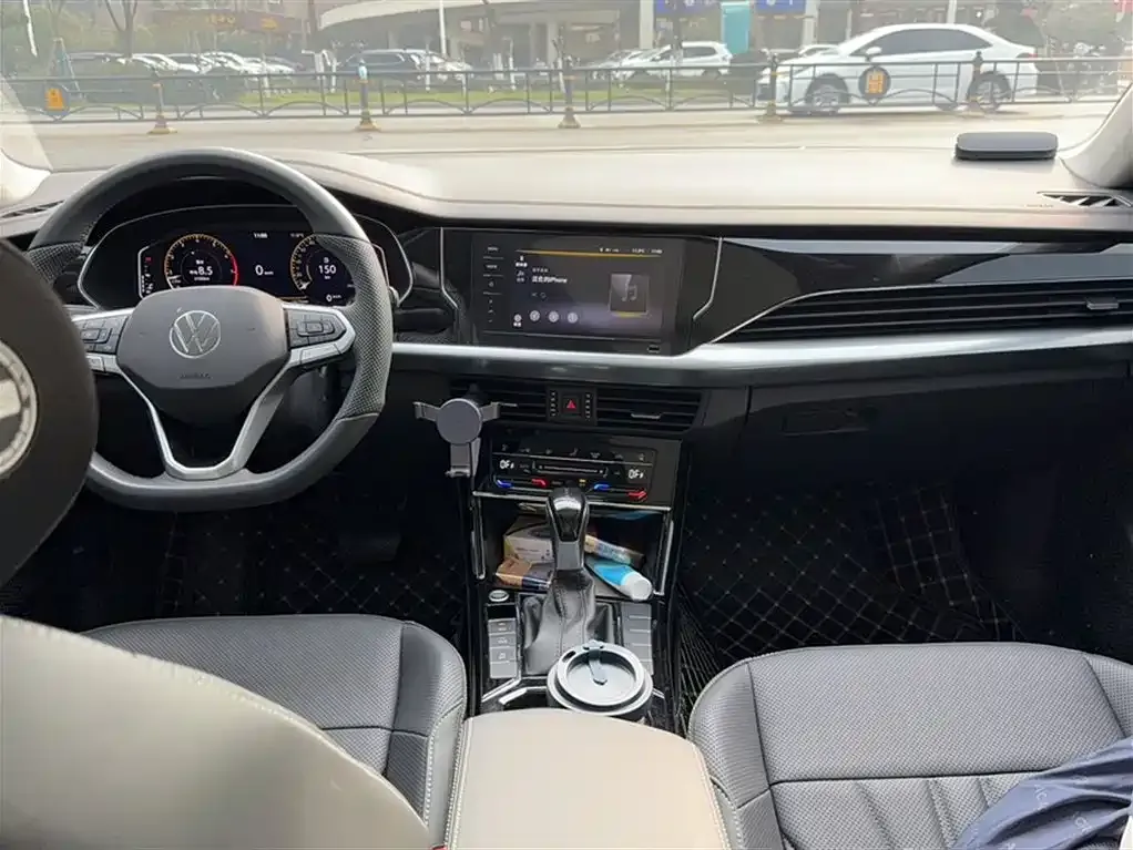 Volkswagen Passat — фото 4