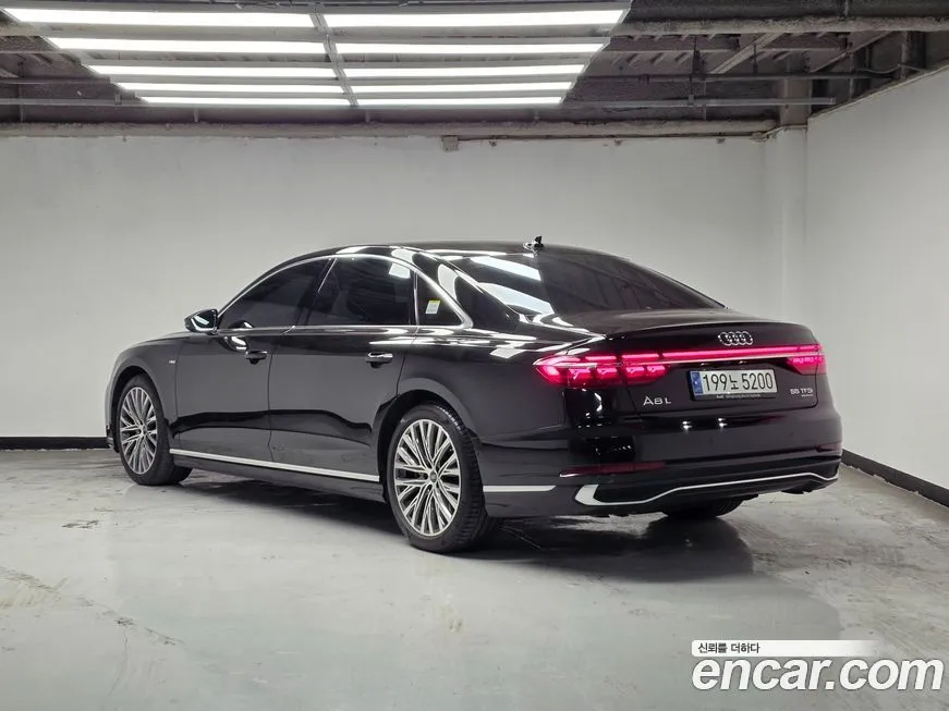 Audi A8 2023 из KR, фото 3