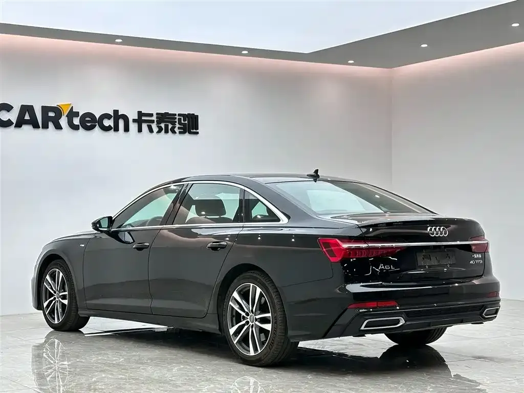 Audi A6L 2021 из CN, фото 8