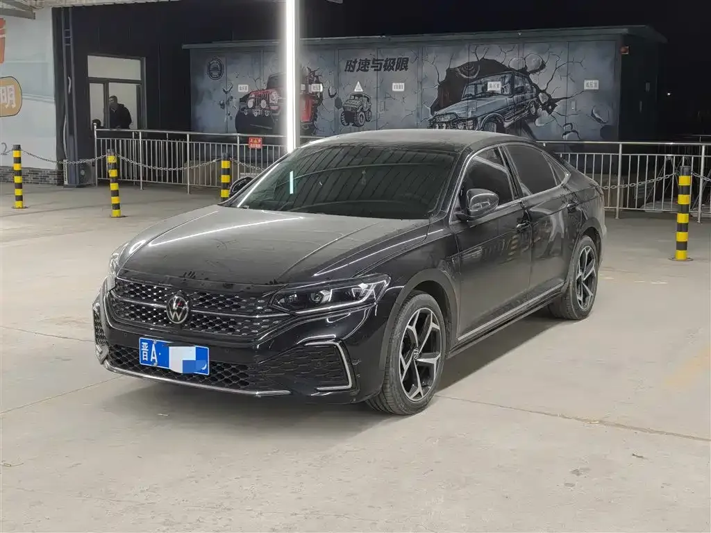 Volkswagen Passat 2024 из CN, фото 1