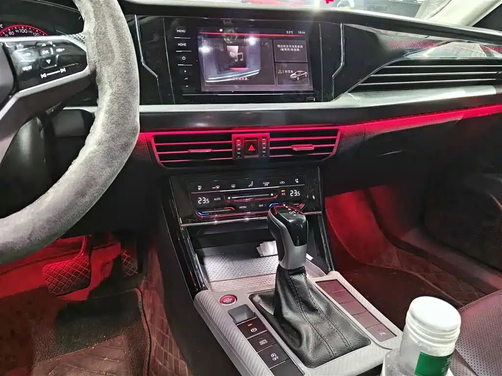 Volkswagen Passat 2024 из CN, фото 7