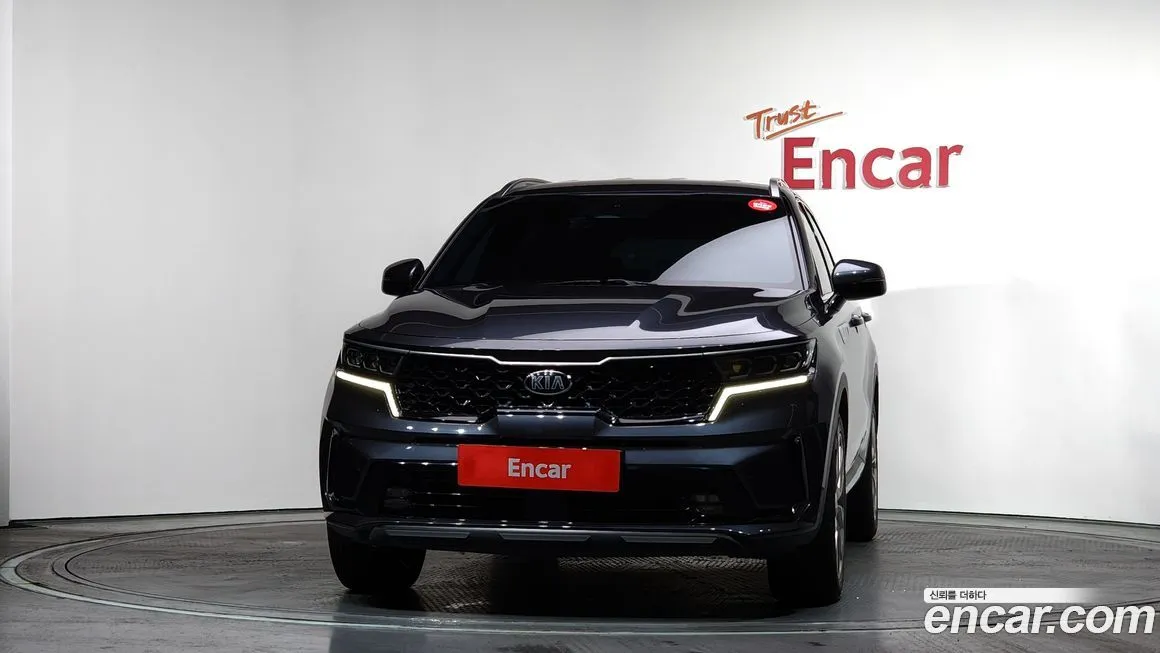 Kia Sorento — фото 5