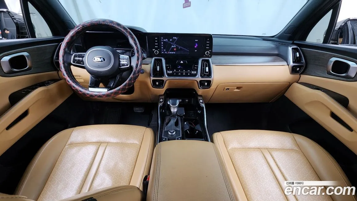 Kia Sorento — фото 7
