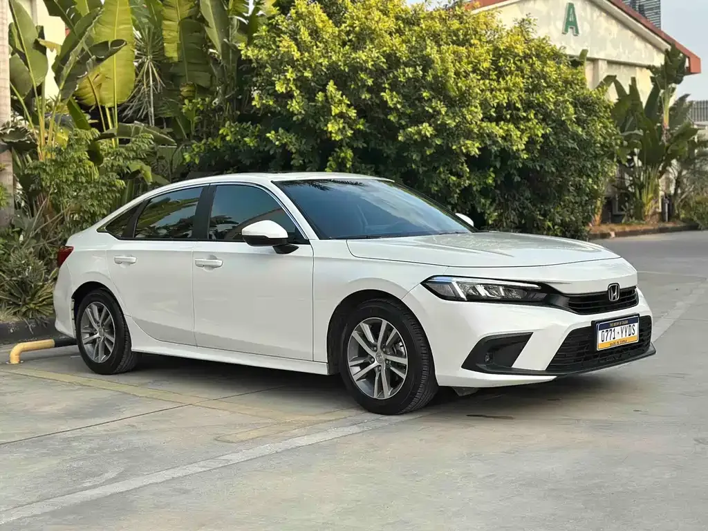 Honda Civic — фото 8