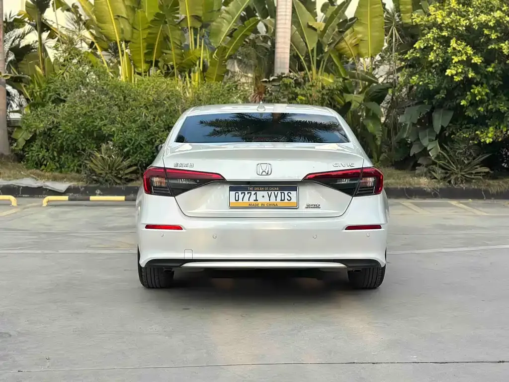 Honda Civic — фото 3