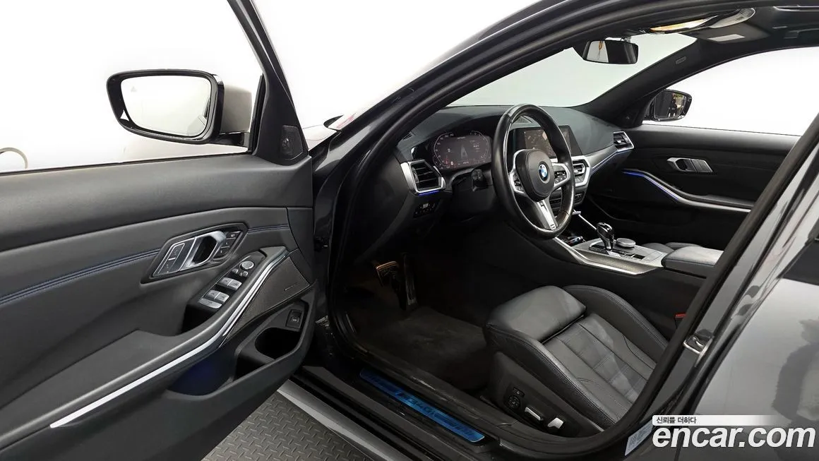 BMW 3-Series 2021 из KR, фото 10
