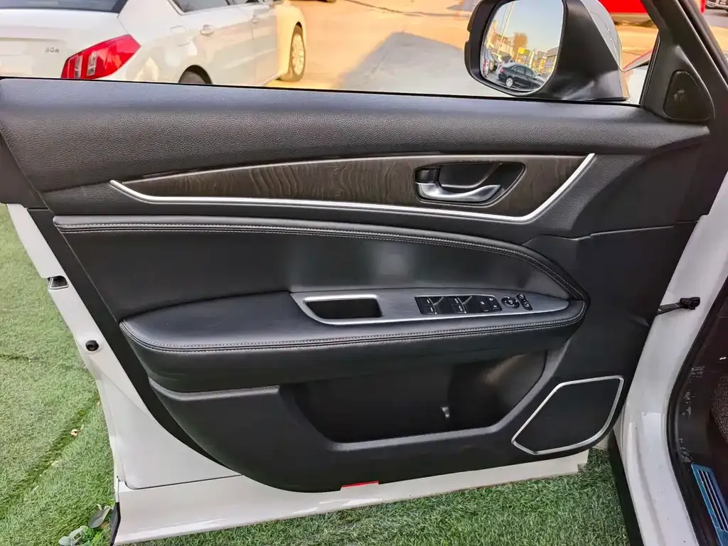 Honda Avancier 2021 из CN, фото 3