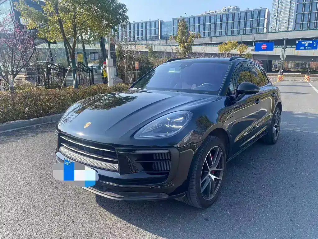 Porsche Macan — фото 1