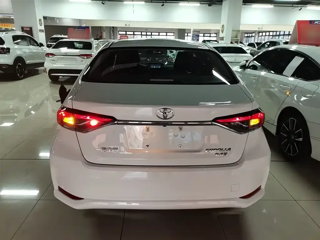 Toyota Corolla 2024 из CN, фото 7
