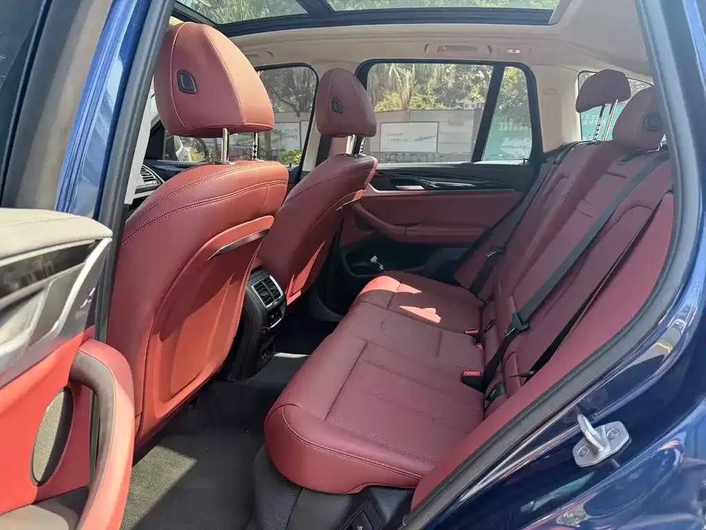 BMW X3 2023 из CN, фото 2