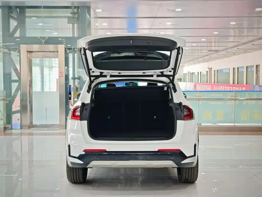 BMW X1 2023 из CN, фото 7