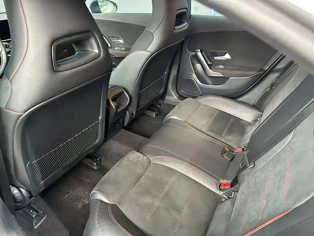 Mercedes-Benz CLA (Import) — фото 10