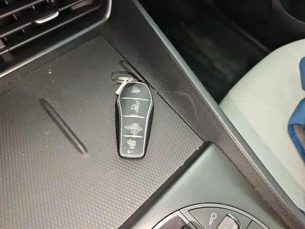 BYD Seal 05 DM-i 2025 из CN, фото 6