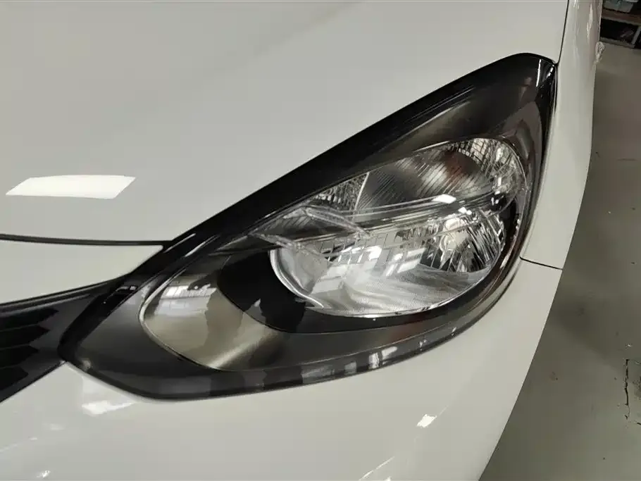 Honda Fit — фото 4