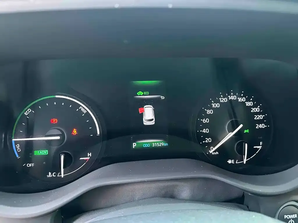 Toyota Sienna 2025 из CN, фото 8
