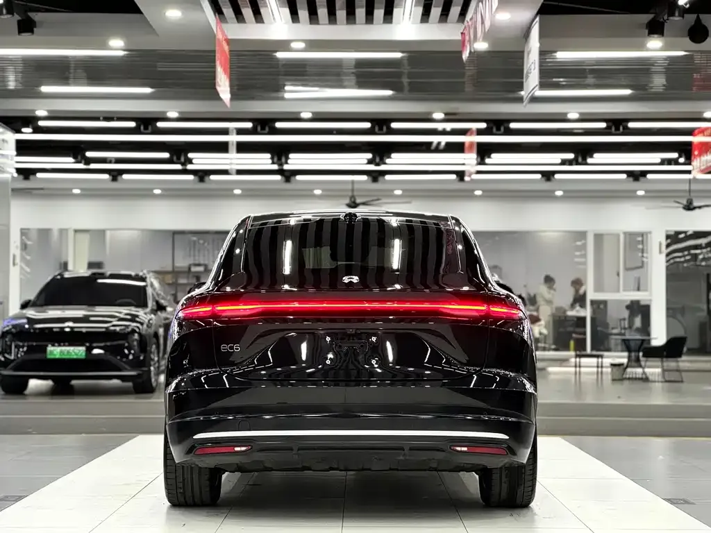 NIO EC6 — фото 9