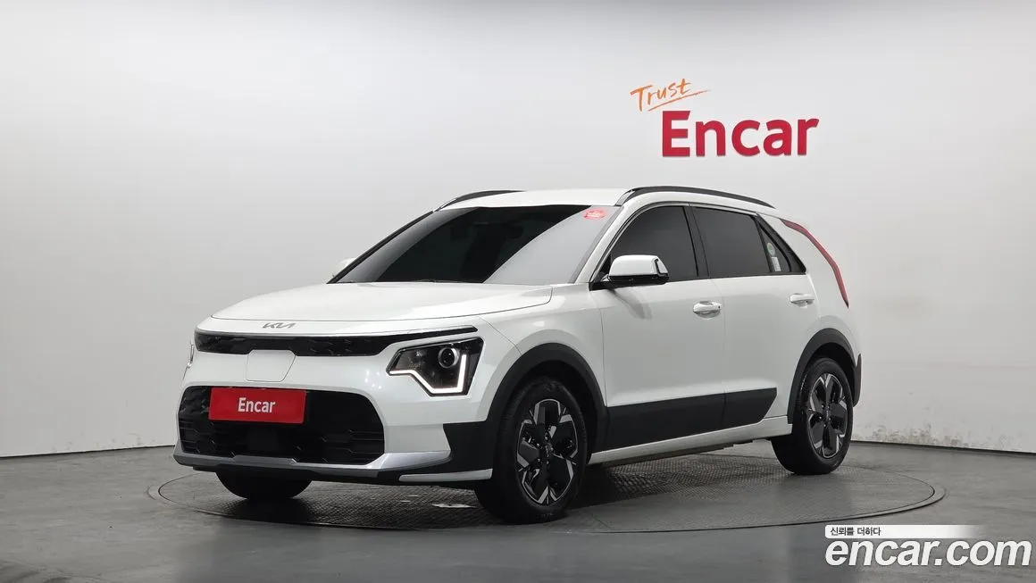 Kia Niro 2023 из KR, фото 1