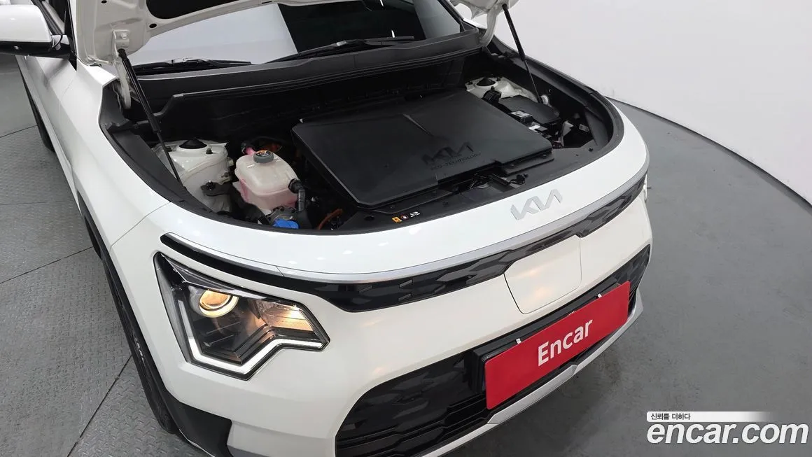 Kia Niro 2023 из KR, фото 7