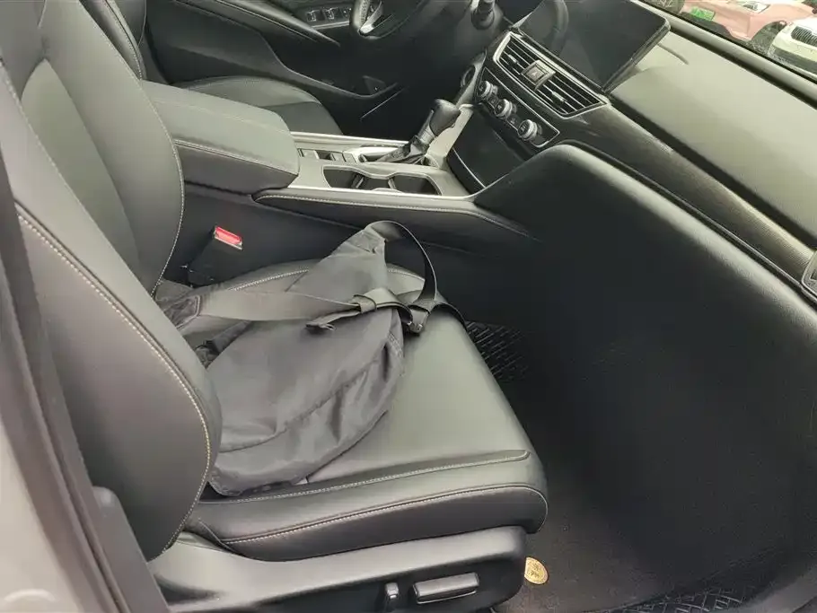 Honda Accord 2022 из CN, фото 5