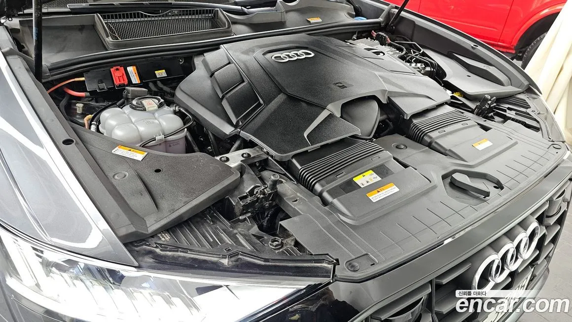 Audi Q8 2021 из KR, фото 7