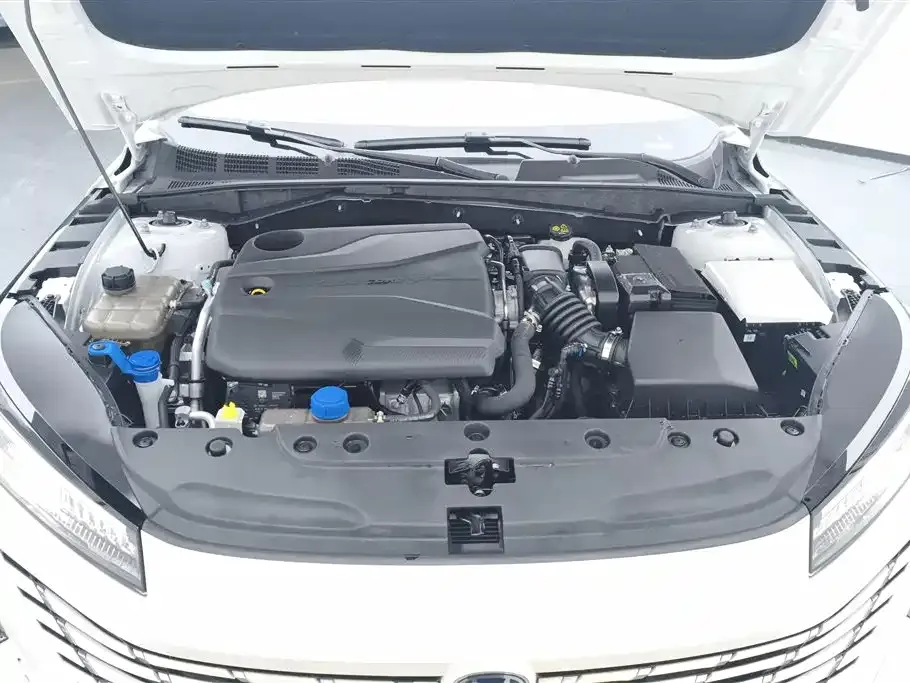 Changan Eado 2025 из CN, фото 8